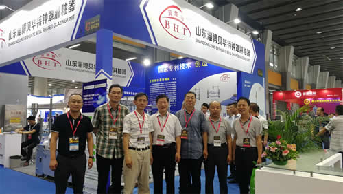 贝华特钟罩淋釉器多款产品亮相广州陶瓷工业展览会